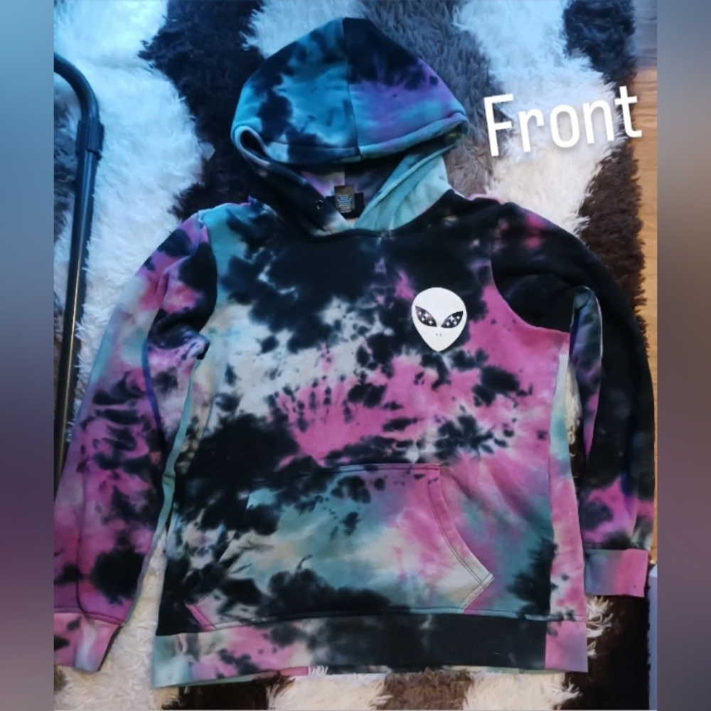 Black Matter (Hot Topic), XL, Unisex alien "I wanna leave" galaxy tie-dye hoodie